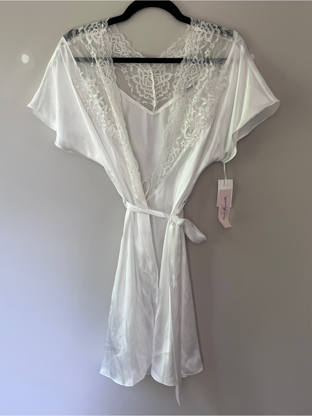 Linea Donatella White Satin Lace-Trim Bridal Robe NWT